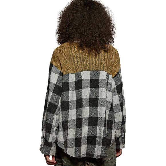 NWT POL Women’s Boho Mixed Media Plaid Embroidered Sweater Cardigan - Picture 3 of 3